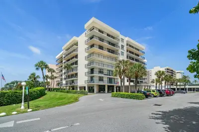 3460 S Ocean Blvd #6150, Palm Beach: photo 1 of 34