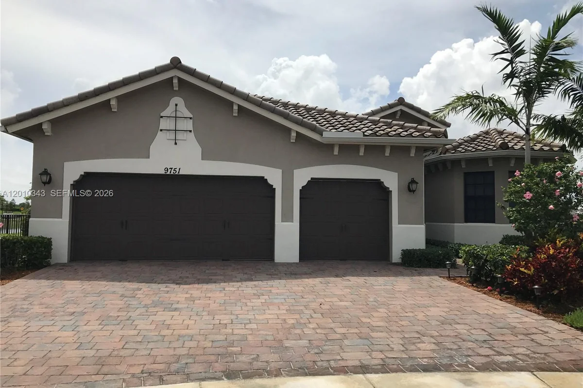 9751 Lakeview Ln, Parkland: photo 1 of 32