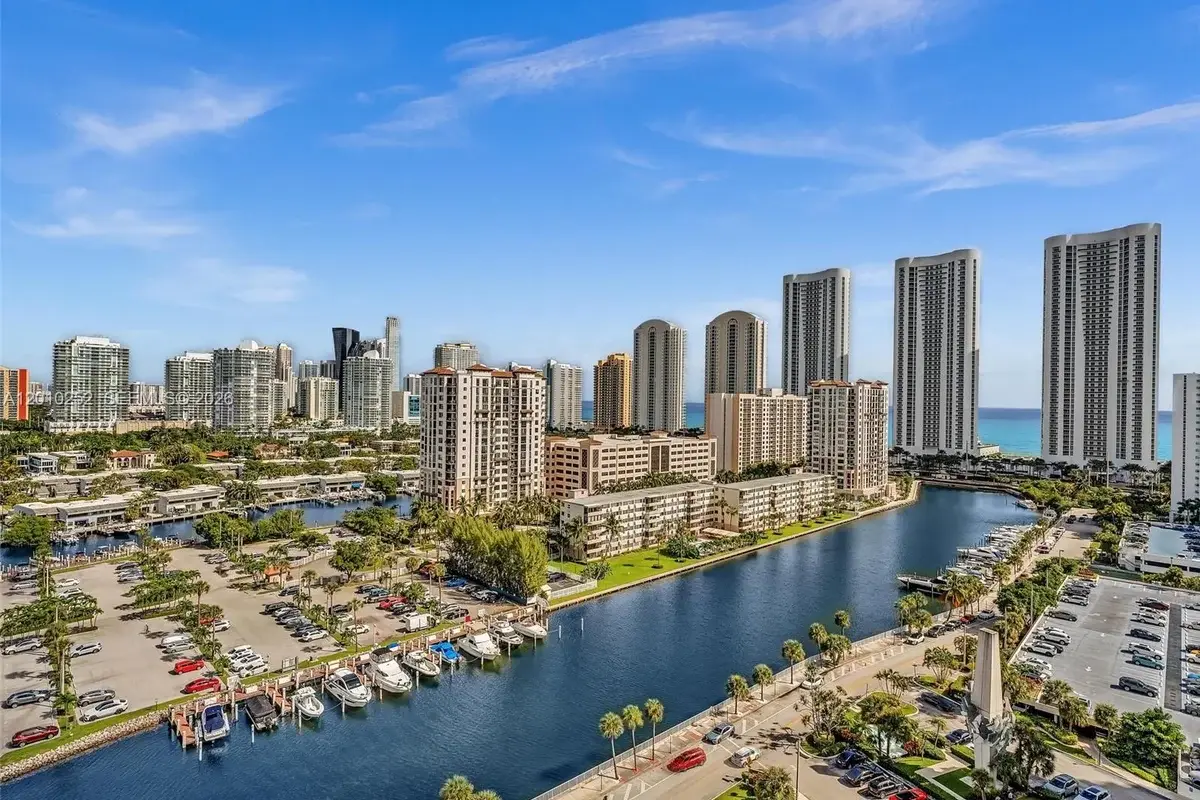 500 Bayview Dr #727, Sunny Isles Beach: photo 1 of 43