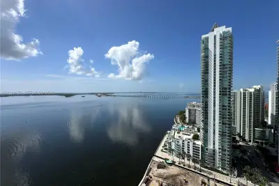 1155 Brickell Bay Dr #3007, Miami: photo 1 of 15
