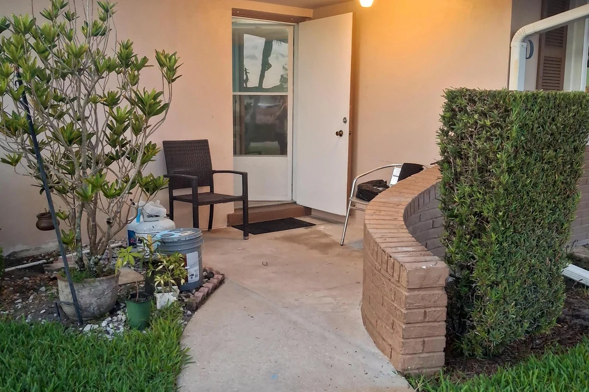 2569 Dudley Dr W #D, West Palm Beach: photo 1 of 21