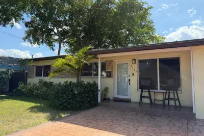 1117 SW 22nd Ave, Fort Lauderdale: photo 1 of 28
