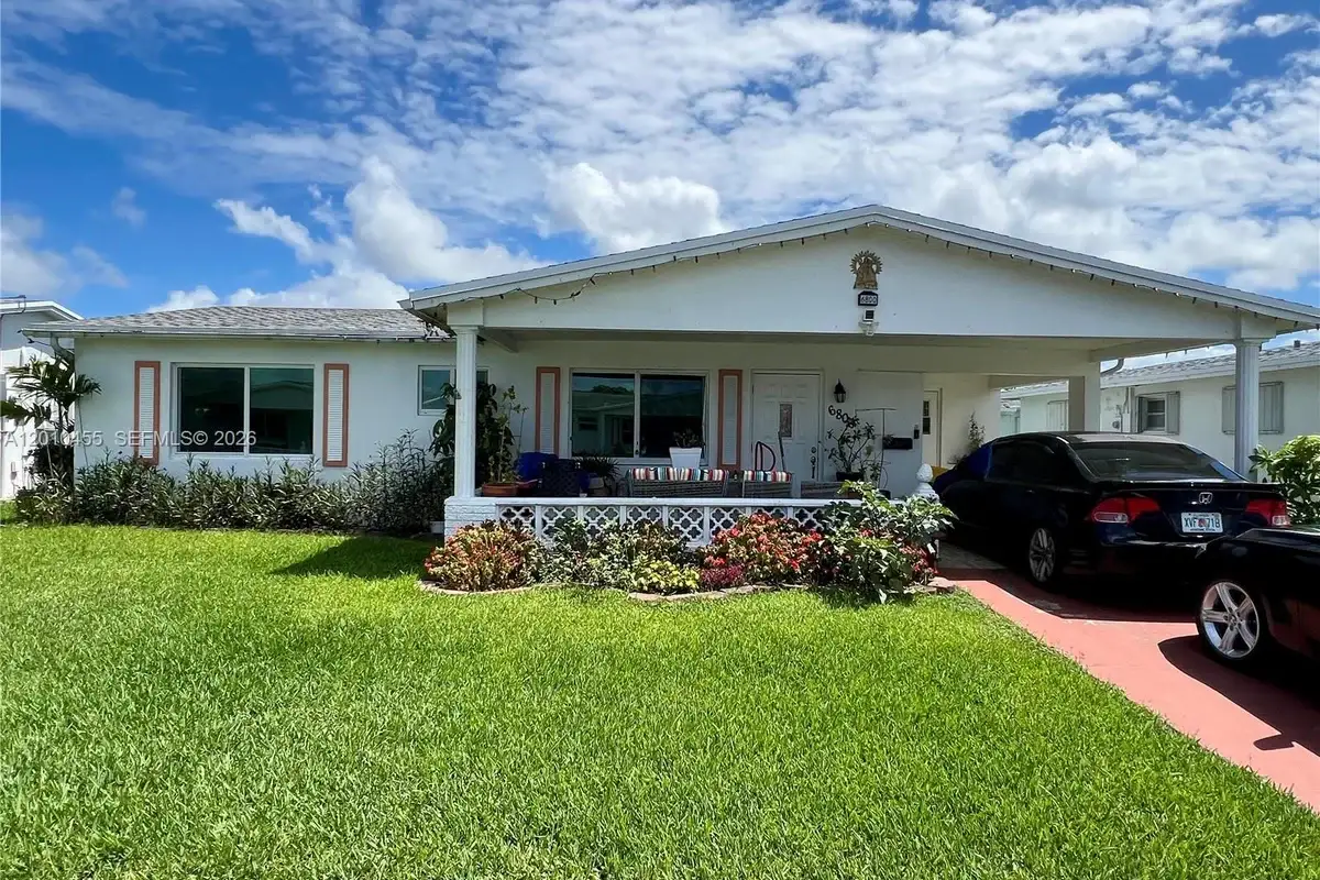 6800 NW 15th St, Margate: photo 1 of 13