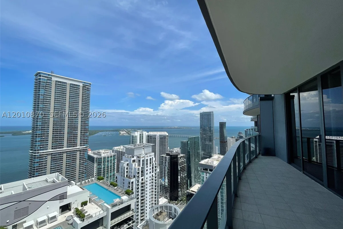 1000 Brickell Plz #PH5908, Miami: photo 1 of 38