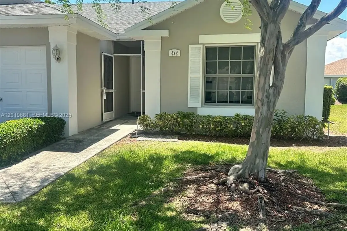 472 SE 22nd Dr, Homestead: photo 1 of 10