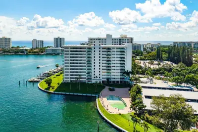 701 E Camino Real #9g, Boca Raton: photo 1 of 55