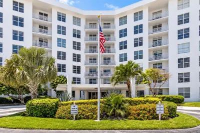 2851 S Ocean Blvd #5m, Boca Raton: photo 1 of 29