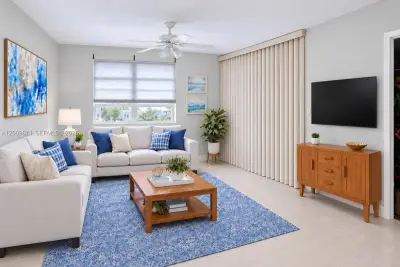 1225 NE 124th St #49C, North Miami: photo 1 of 25