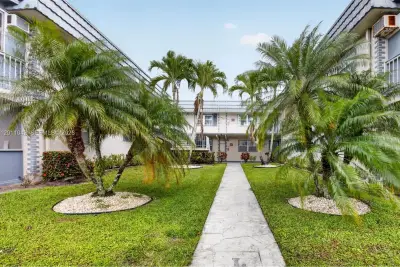 537 Brittany L, Delray Beach: photo 1 of 36