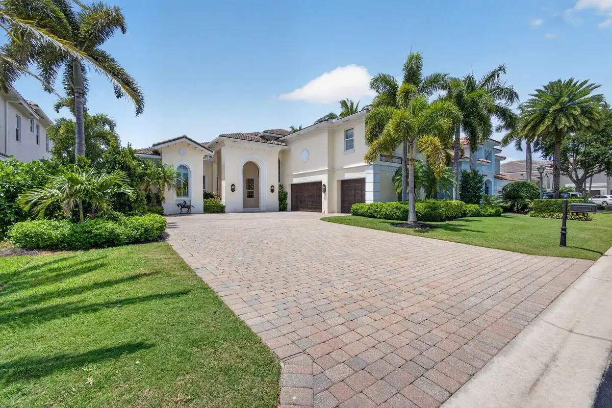 4131 Venetia Way, Palm Beach Gardens: photo 1 of 101