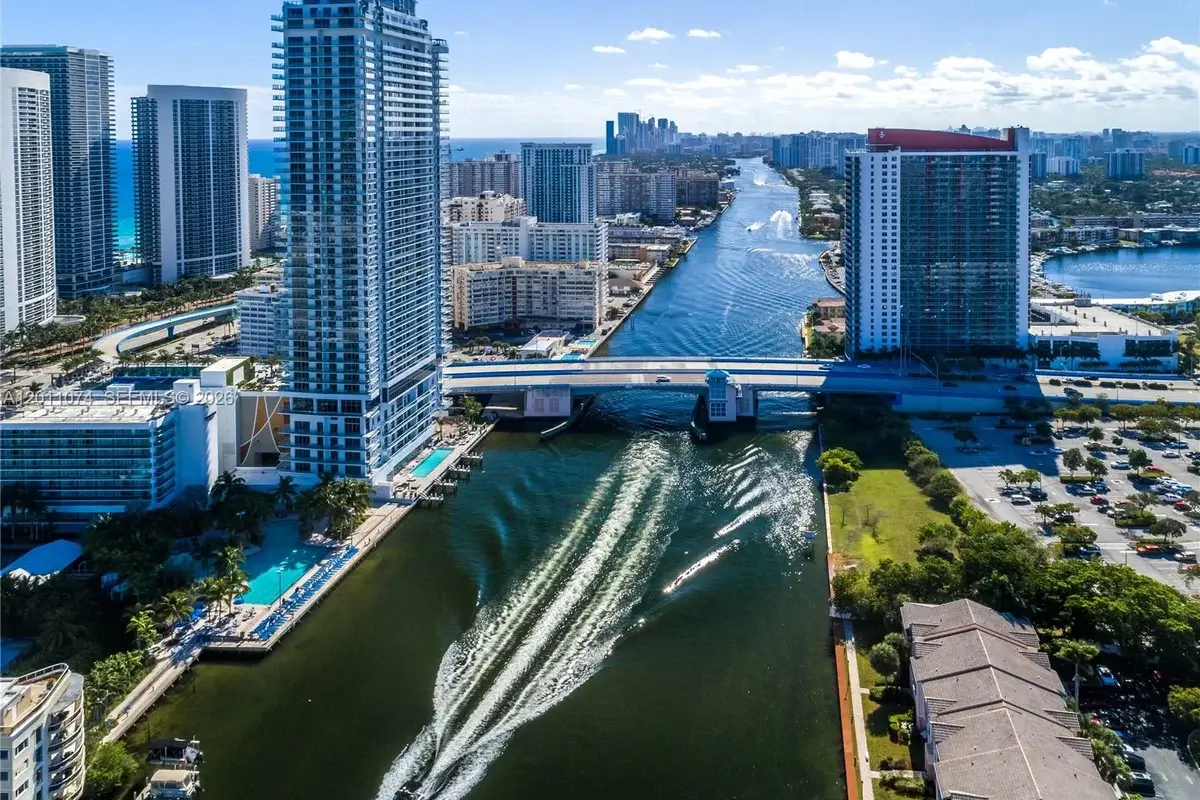 4010 S Ocean Dr #R1808, Hollywood: photo 1 of 58