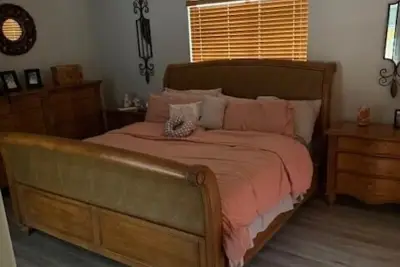 20525 SW 2nd St, Pembroke Pines: photo 1 of 11