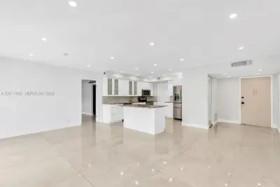 300 Diplomat Pkwy #204, Hallandale Beach: photo 1 of 35