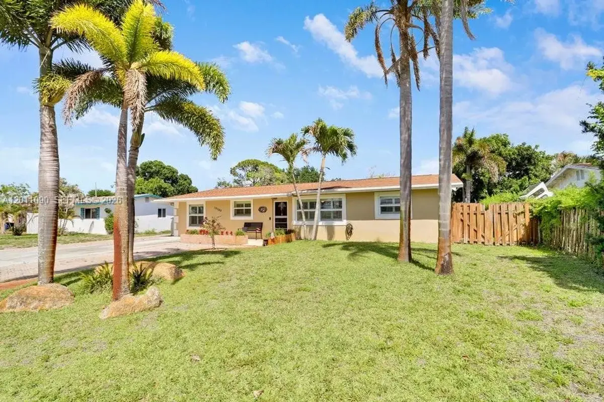 19049 SE Robert Dr, Jupiter: photo 1 of 50