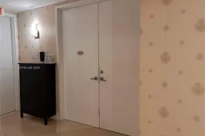 18101 Collins Ave #3602, Sunny Isles Beach: photo 1 of 30