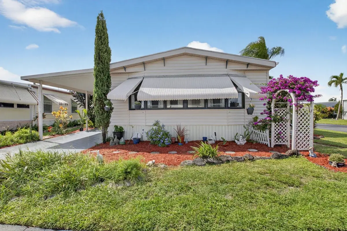 50012 Hacha, Boynton Beach: photo 1 of 55