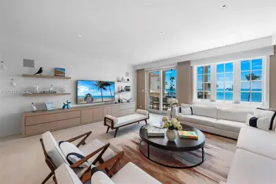 19242 Fisher Island Dr, Miami Beach: photo 1 of 45