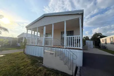 2937 SW 54th St, Fort Lauderdale: photo 1 of 21