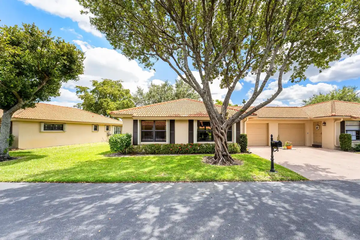 4520 Ficus Tree Rd, Boynton Beach: photo 1 of 24
