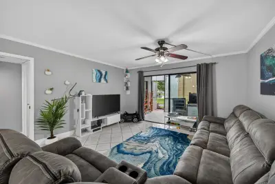 2200 S Cypress Bend Dr #101, Pompano Beach: photo 1 of 59