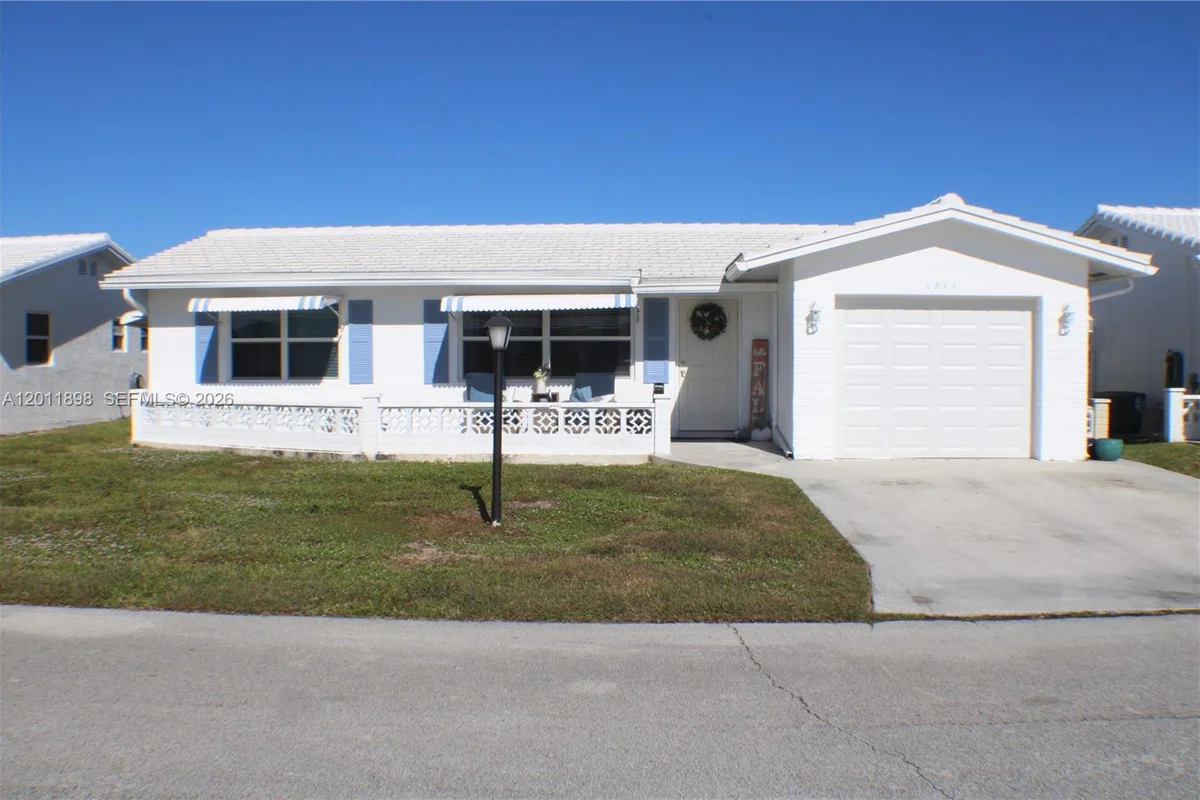 1511 Alfred Dr, Boynton Beach: photo 1 of 29