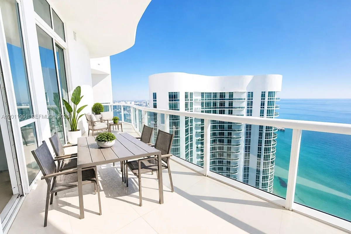 15901 Collins Ave #4303, Sunny Isles Beach: photo 1 of 20