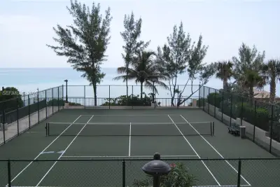 1912 S Ocean Dr #3D, Hallandale Beach: photo 1 of 19