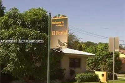 190 NE 90th St #2, El Portal: photo 1 of 26