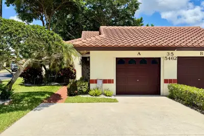 5462 Palm Springs Ln #A, Boynton Beach: photo 1 of 60