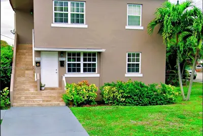 6201 SW 21st St #6203, Miami: photo 1 of 4