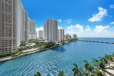 465 Brickell Ave #1019, Miami: photo 1 of 15