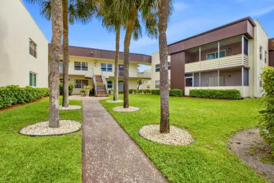 755 Normandy P, Delray Beach: photo 1 of 35