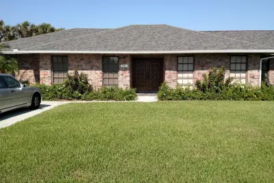 451 W Conference Dr, Boca Raton: photo 1 of 6