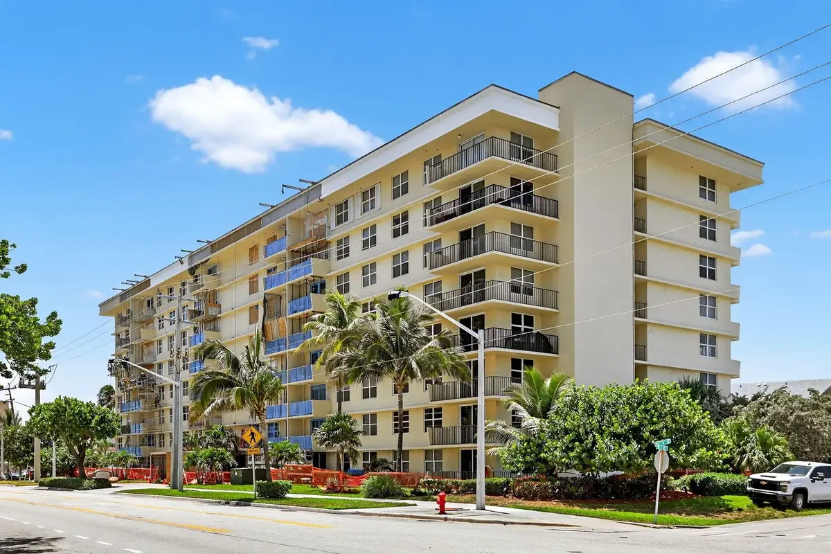1009 N Ocean Blvd #312, Pompano Beach: photo 1 of 35