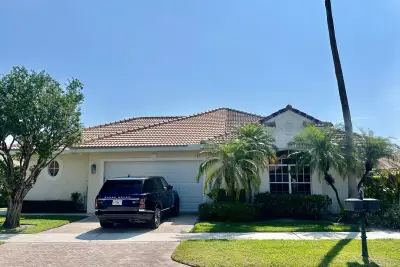 2921 Twin Oaks Way, Wellington: photo 1 of 19