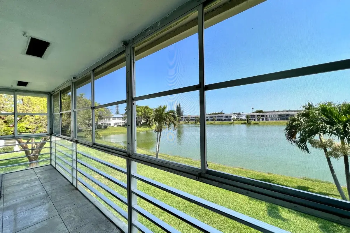136 Somerset G, West Palm Beach: photo 1 of 24