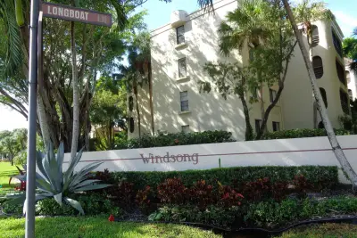 6328 W Longboat Ln #201, Boca Raton: photo 1 of 17