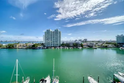 7933 W Dr #817, North Bay Village: photo 1 of 26