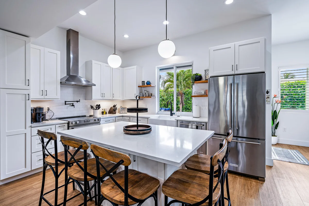 68 Azalea Cir, Jupiter: photo 1 of 38
