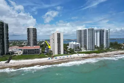 4200 N Ocean Dr #1-204, Riviera Beach: photo 1 of 34