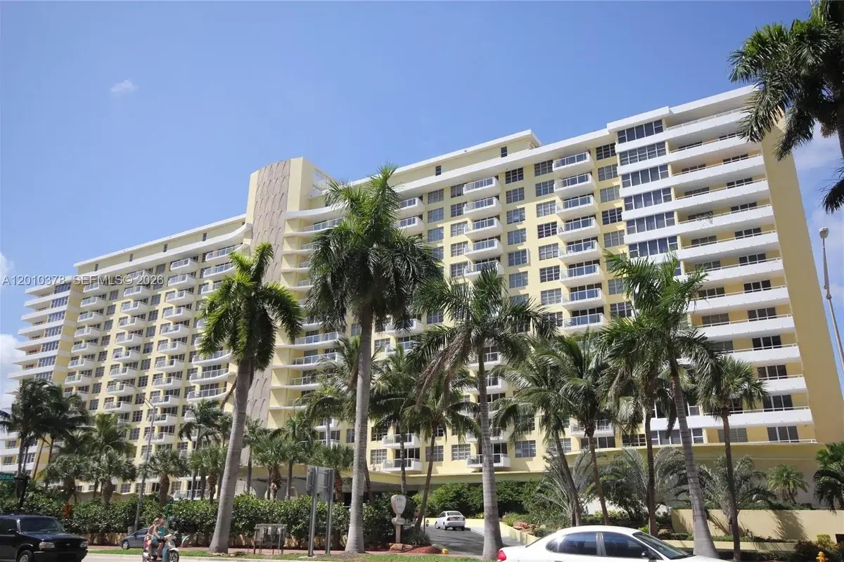 5600 Collins Ave #9E, Miami Beach: photo 1 of 66