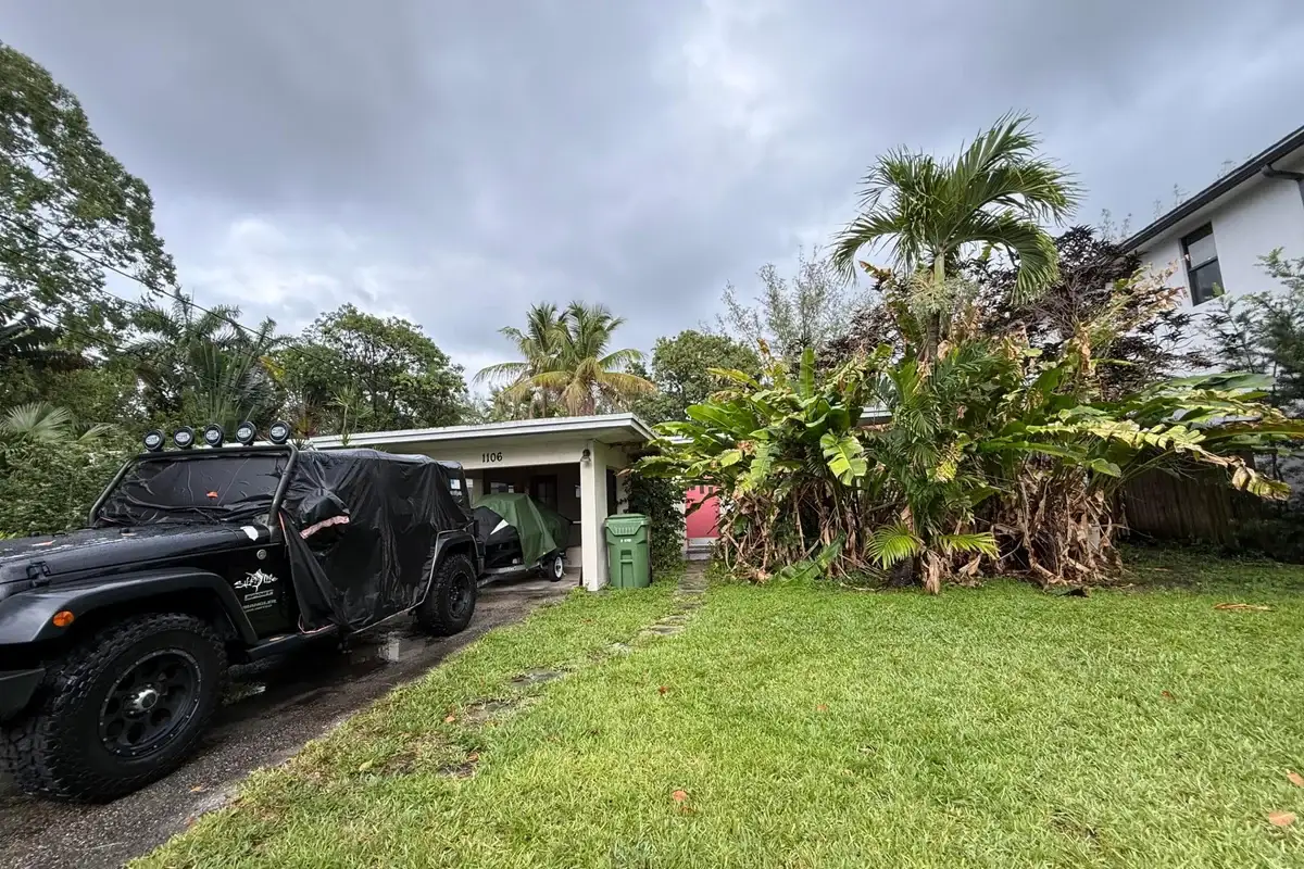 1106 NE 18th Ave, Fort Lauderdale: photo 1 of 7