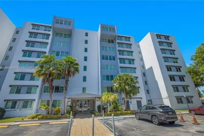 9125 SW 77th Ave #802, Miami: photo 1 of 9