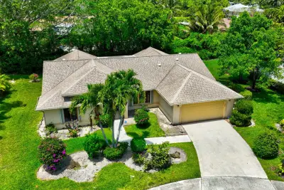 2925 Riviera Dr, Delray Beach: photo 1 of 101
