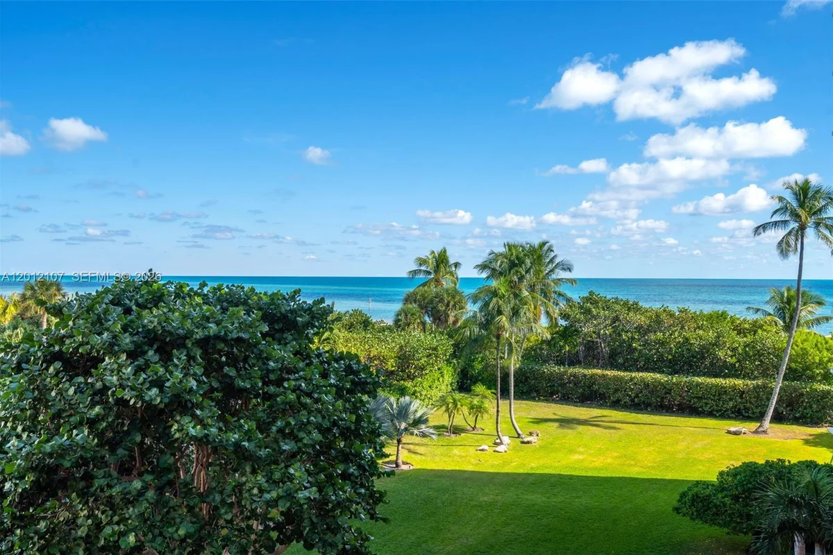 200 Ocean Lane Dr #407, Key Biscayne: photo 1 of 40