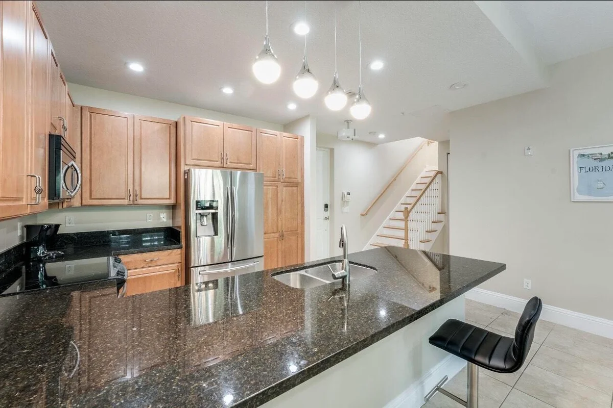 3120 Latitude Cir #303, Delray Beach: photo 1 of 30
