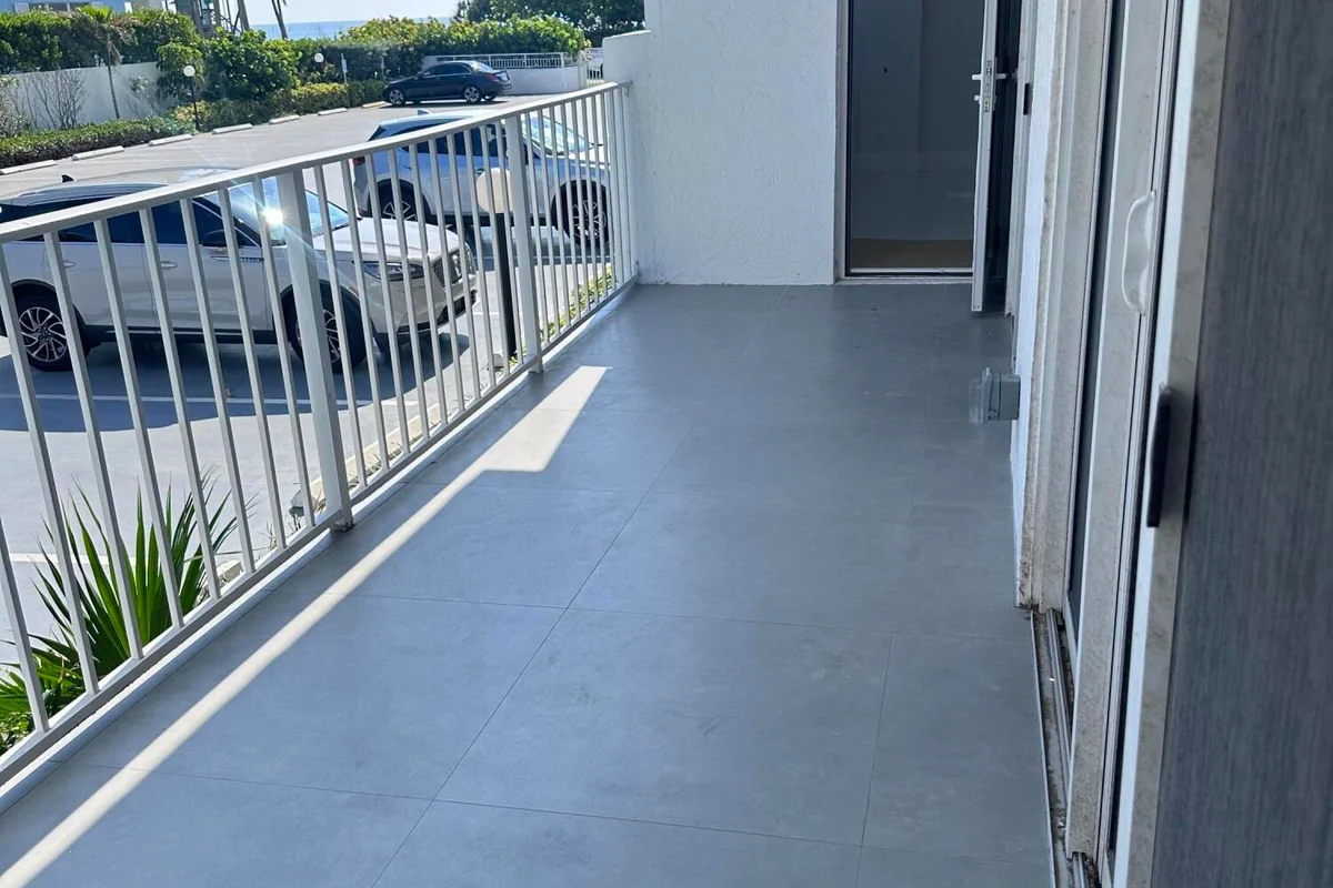 800 SE 20th Ave #105, Deerfield Beach: photo 1 of 45
