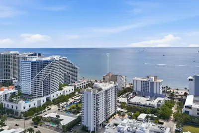 336 N Birch Rd #5H, Fort Lauderdale: photo 1 of 65