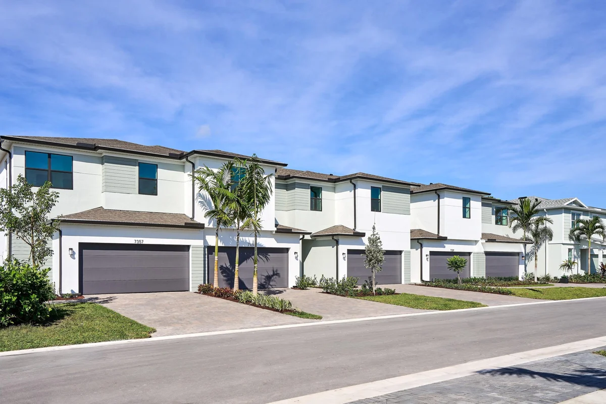 7352 Brenner Ave, Lake Worth: photo 1 of 1