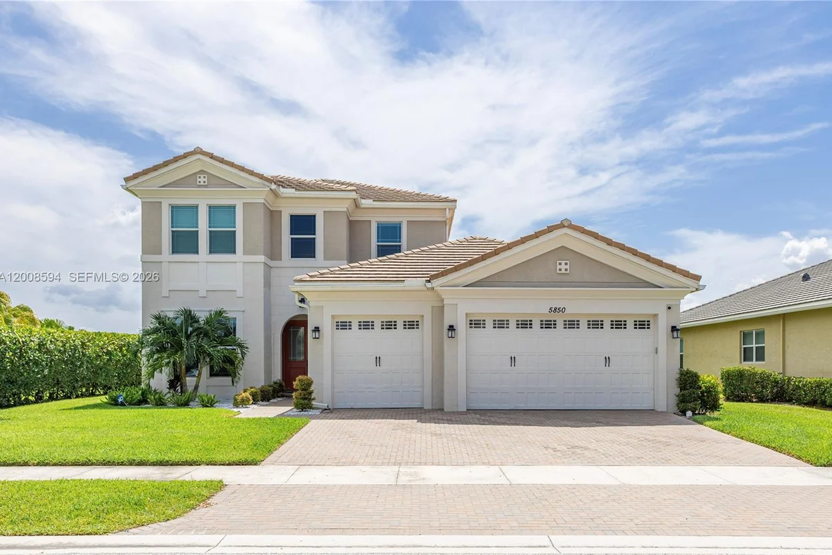 5850 Whippoorwill Cir, Westlake: photo 1 of 74